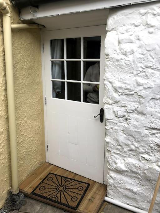 Lyme Clifftop Hideaway Lyme Regis Exterior photo